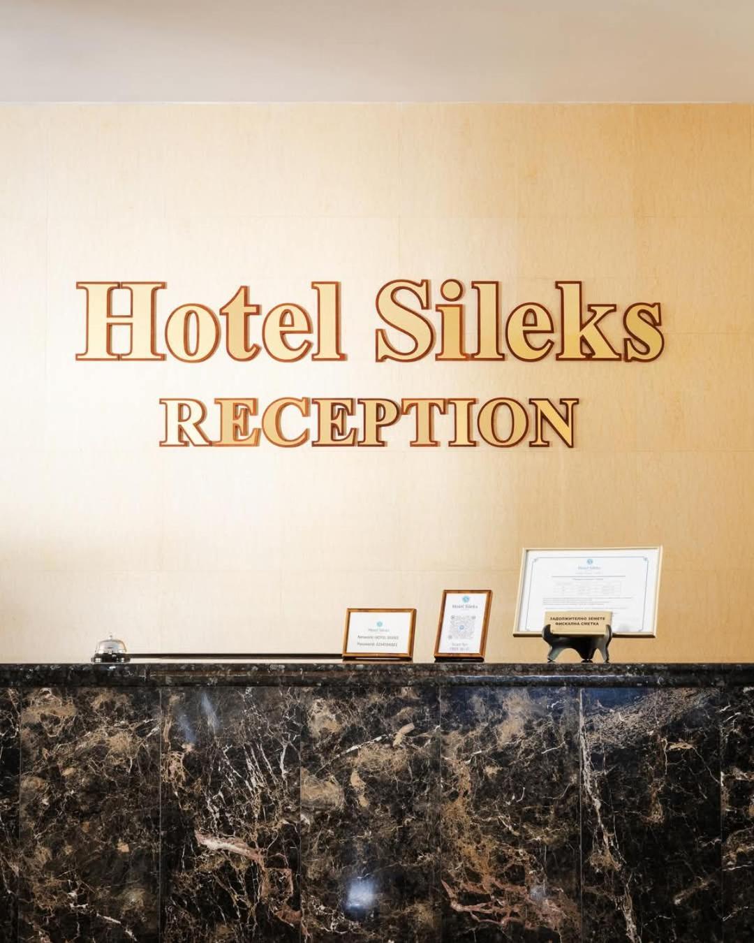 Hotel Sileks Ohrid Extérieur photo
